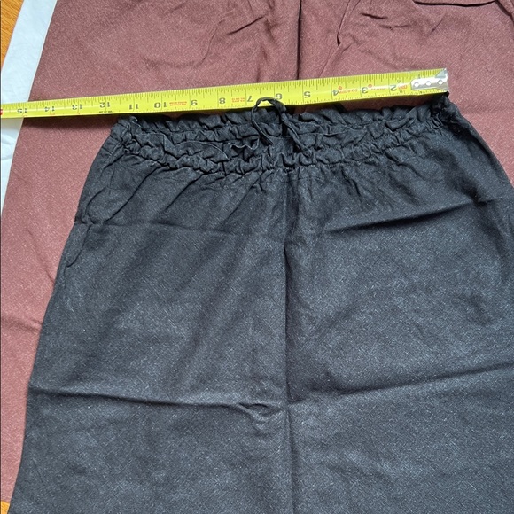 H&M Women’s Elastic Waist Midi Skirt - Black, Brown, White - Picture 3 of 6